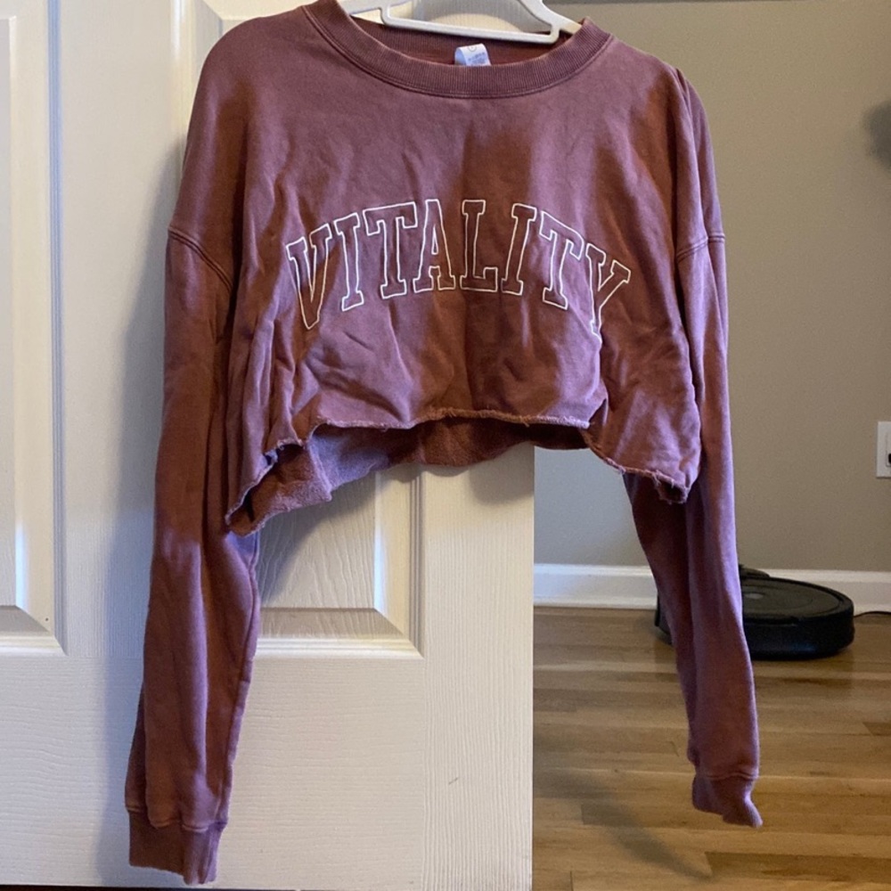NWOT Women’s Cropped Vitality (Balanace Athletica) Sweatshirt